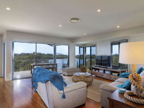 Myall River Magic - Australian Directory 0