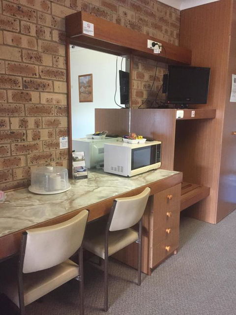 Nanango Fitzroy Motel - Australian Directory 3