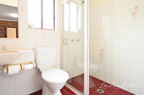 Narrandera Club Motor Inn - Australian Directory 1