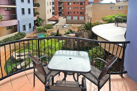 Nautilus 15 By G1 Holidays - Australian Directory 3