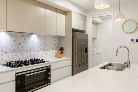 NAUTiLUS OCEAN BREEZE - Australian Directory 3