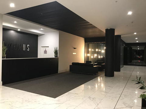 New Luxurious Skyview 2Bedroom Apartment Liverpool - Australian Directory 0