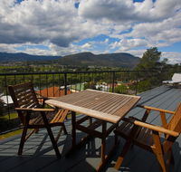 New Norfolk Apartment - Australian Directory