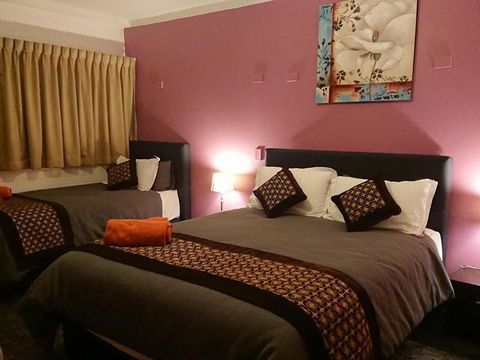 New Olympic Motel - Australian Directory 1