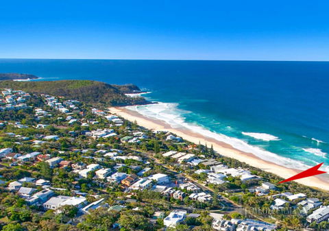 NEW Sunshine Beach Family Escape 3 Bedroom With Free Wifi And Parking - Australian Directory 2