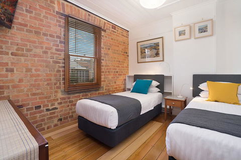 Newcastle Short Stay Apartments - 9 Alfred Street - Australian Directory 1