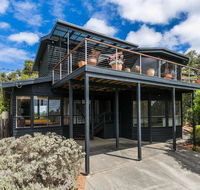 NICHE ON NOBLE - Ever Changing Vista - Australian Directory