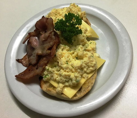 Nicholas Royal Motel - No Pets Allowed - Australian Directory 1