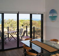 Nine Mile Escape - Australian Directory