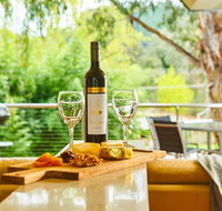 No.6 - Luxury Private Haven in the Heart of Bright - Australian Directory