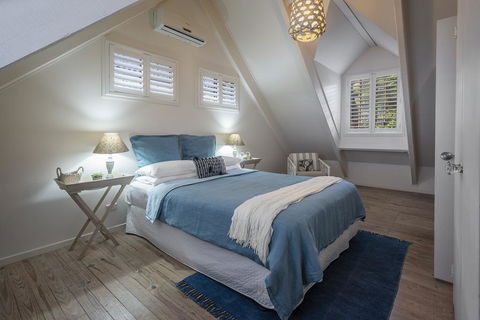 Noosa Beach Cottage - Australian Directory 0