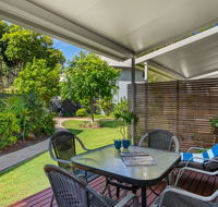 Noosa Entrance 2 bedroom Garden Side Townhouse. - Australian Directory
