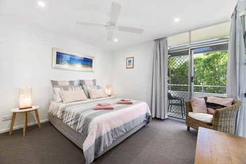 Noosa Heads Beach Comfort - Unit 3 Yaringa, 29 Noosa Drive - Australian Directory 2
