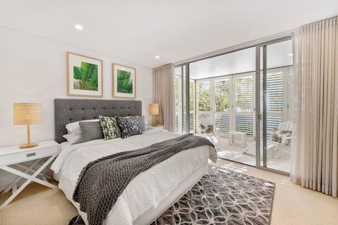 Noosa Heads Fabulous Two Bedrooms-Ocean Views! - Australian Directory 0