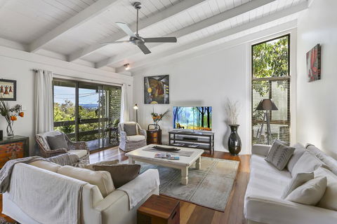 Noosa Rest - Australian Directory 3