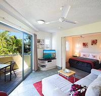 Noosa River Sandy Shores - Australian Directory