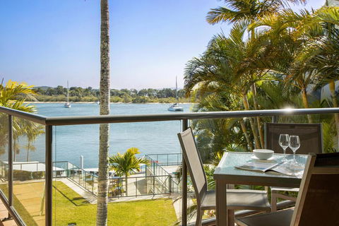 Noosa Shores Apartment 25 - Australian Directory 0