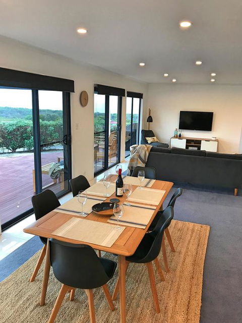 NOR'EAST Beaumaris - Australian Directory 3