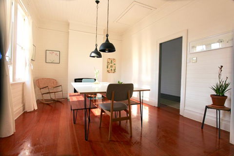 Nowra Beauty - Australian Directory 3