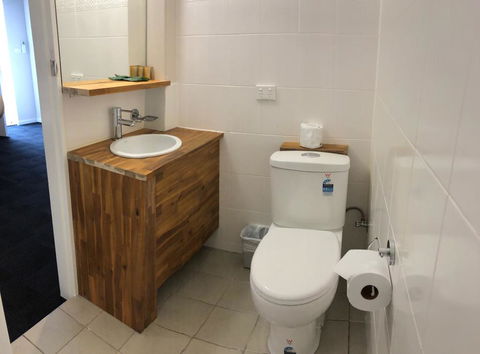 Nowra Motor Inn - Australian Directory 1