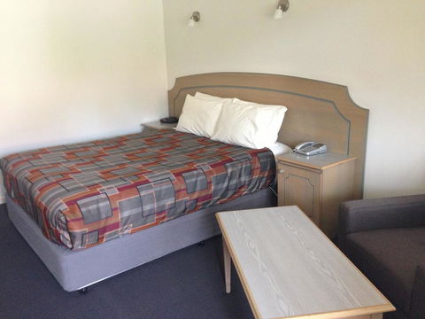 Nunawading Motor Inn - Australian Directory 3