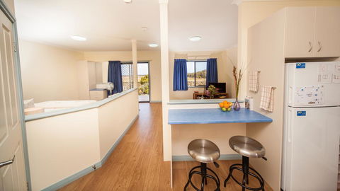 Nutkin Lodge - Australian Directory 2