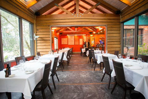 Oakdene Vineyards Guesthouse - Australian Directory 1