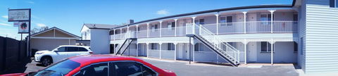 Oasis Motel - Australian Directory 3