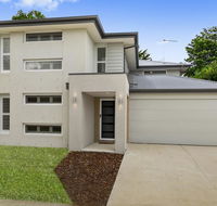 OCEAN BREEZE Family Home - Australian Directory