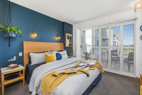 OCEAN RETREAT ON SALT 5203 - Australian Directory 0