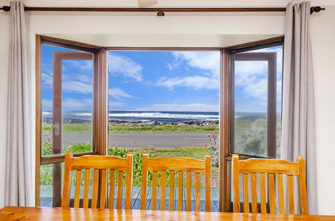 Ocean Vista - Australian Directory 3