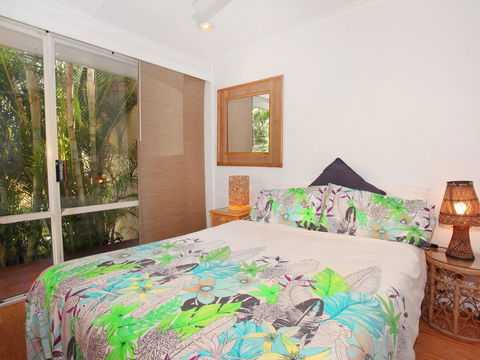 Okinja 71 - Tropical 4 BDRM Home With Pool - Australian Directory 2