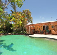 Okinja 71 - Tropical 4 BDRM Home with Pool - Australian Directory