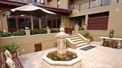 Old Bank Boutique Hotel - Australian Directory 0