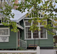 Old School B  B - Australian Directory