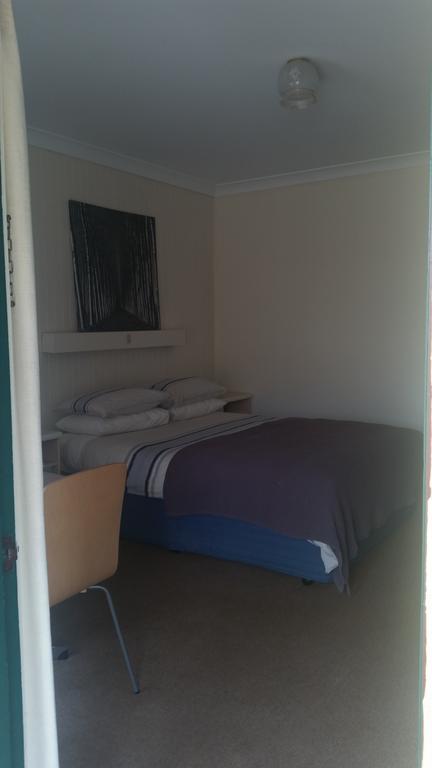 Omeo Motel - Australian Directory 1