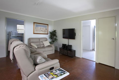 On Agnes Time - Australian Directory 3