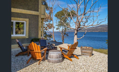 On The Huon River - Australian Directory 3