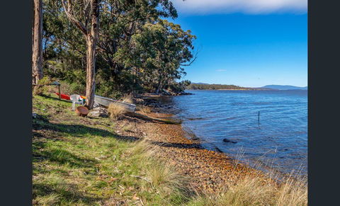 On The Huon River - Australian Directory 1