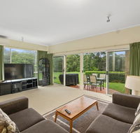 Opal Coast Villa - Australian Directory