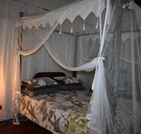 Oskar's Rain Forest Retreat - Australian Directory