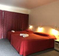 Outback Quarters- Motel Hay - Australian Directory
