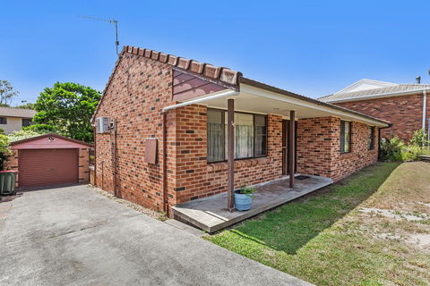 Pacific Drive, 54 - Australian Directory 3