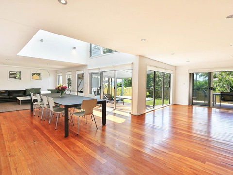 Palm Oasis - Family Friendly Accommodation Just A Short Walk To Werri Beach - Australian Directory 3