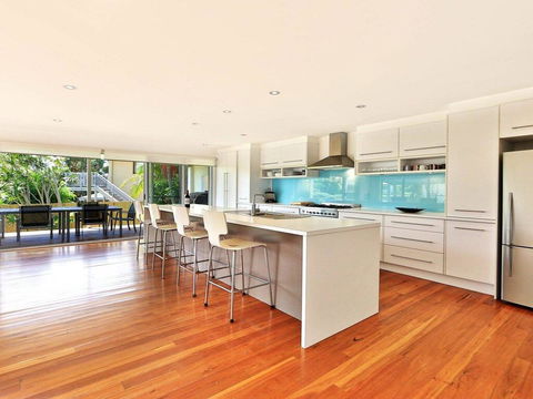 Palm Oasis - Family Friendly Accommodation Just A Short Walk To Werri Beach - Australian Directory 2