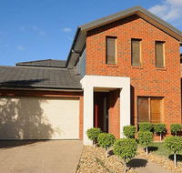 Pampas Grass Homestay A - Australian Directory