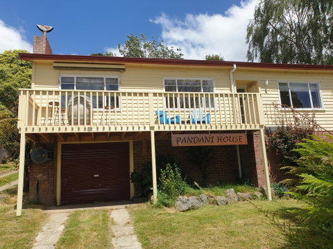Pandani House - Australian Directory 0