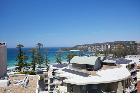 Panoramic Ocean Views In Stylish Manly Apartment - Australian Directory 1
