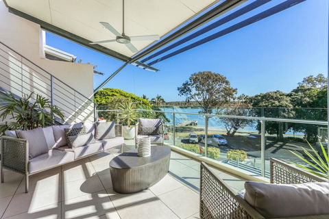 Panoramic River And Ocean Views, Noosaville - Australian Directory 0
