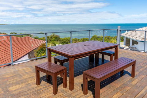 Panoramic Views From Private Roof Top Deck - Australian Directory 1